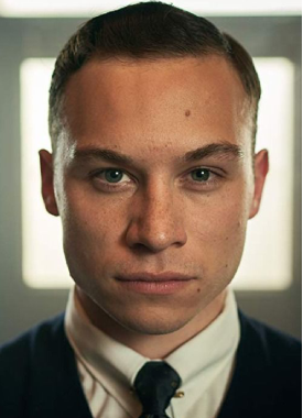 Finn Cole